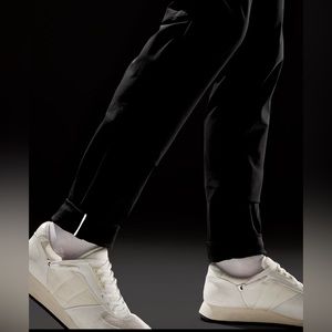 Men’s Lululemon ABC slim pant, 29 inseam, 28 inch, black